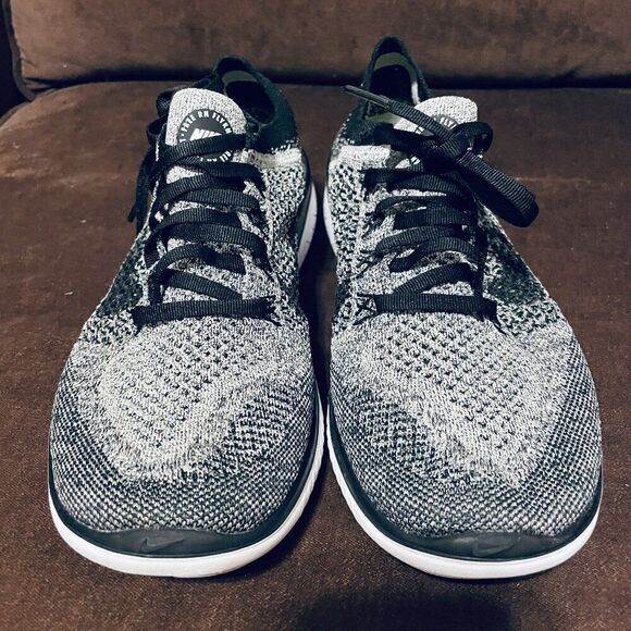 Nike Women's Free RN Flyknit 2018 Oreo Running Athletic 942839-101 Size 9 US - Picture 2 of 10
